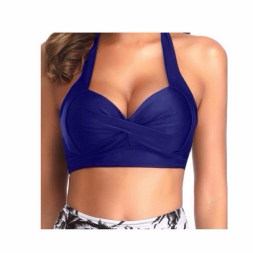 Tempt Me Halter Bikini‎ Top NWT